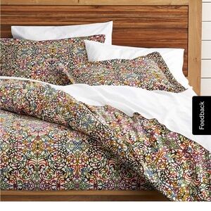 Crate & Barrel Lucia colorful bright Full / Queen Duvet cover Made in Italy